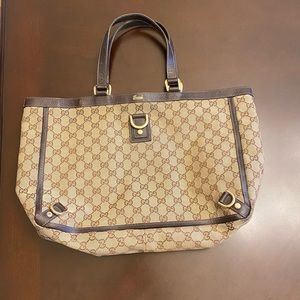 💥SALE💥Gucci Abbey Tote - PRICE IS FIRM